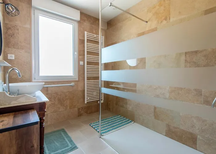 Logis De La Perruche - Maison Avec Terrasses Holiday home *